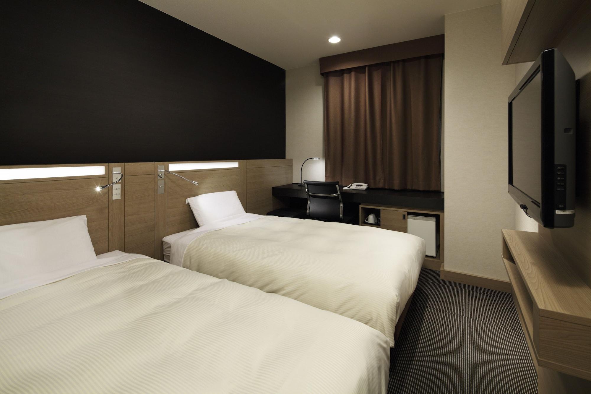 Mitsui Garden Hotel Окаяма Экстерьер фото
