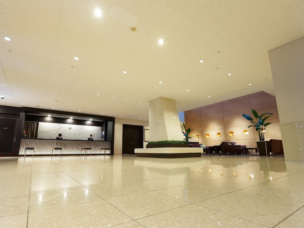 Mitsui Garden Hotel Окаяма Экстерьер фото