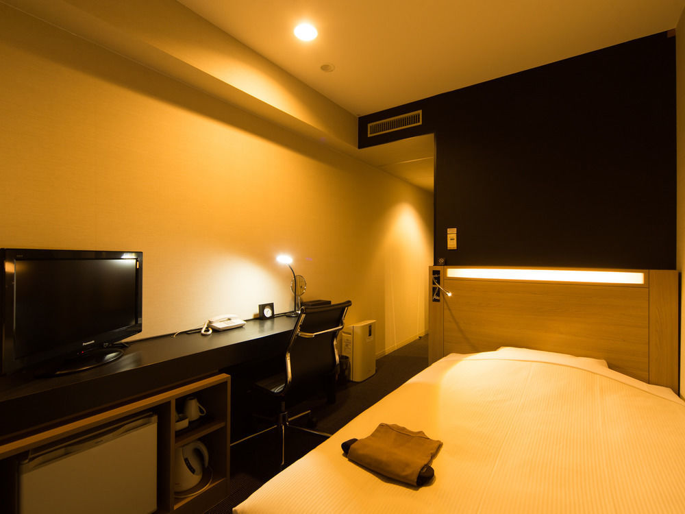 Mitsui Garden Hotel Окаяма Экстерьер фото